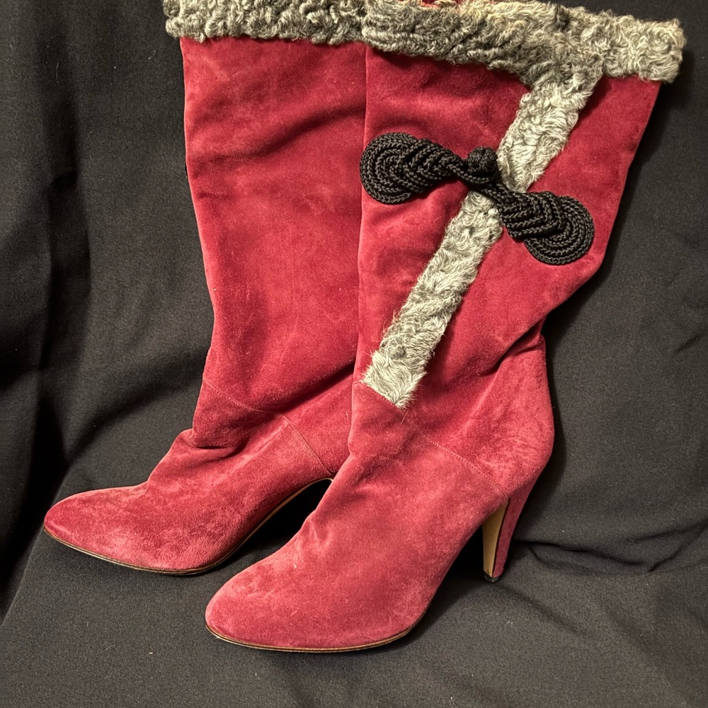 Italian Red Suede Boots w/ Fur Trim & Bow | Vera Pelle | Statement Style ❤️